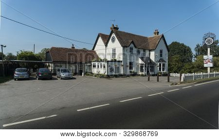 Marden, Kent, Uk August 2019 - The Stilebridge Public House In Marden, Kent, Uk