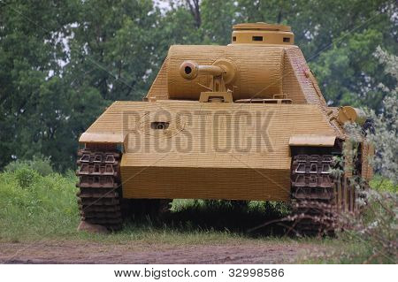 Kyjev, Ukrajina-květen 13:Red Star Historie klubu.Německý tank (replika) během Historická rekonstrukce w
