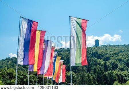 Shipka Bulgaria Memorial - The National Flag Of Bulgaria. National Flags Of Russia, Poland, Romania,