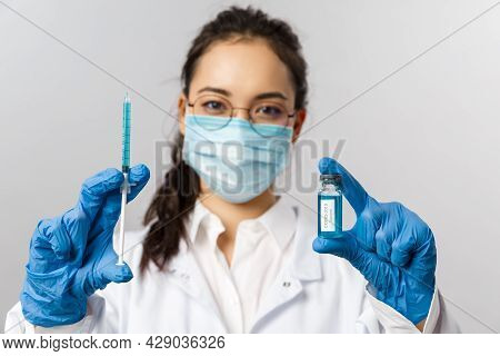 Doctors, Infectionist, Research And Covid19 Concept. Portrait Of Young Asian Infectionist, Female Nu