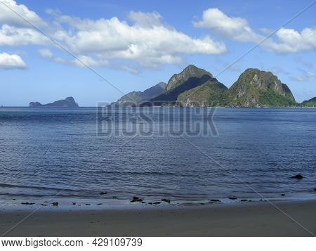 Lovely Beach Near El Nido On The Island Palawan On The Philippines 18.12.2012