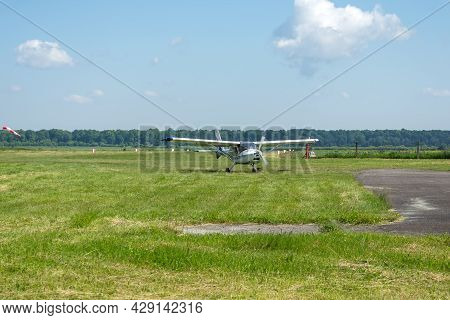 Gorodok. Ukraine. June 6, 2021. Tsuniv Airfield. Training Aircraft, Taxiing To The Runway. Sport Ext