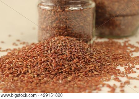 Navara Rice Is One Of The Many Types Of Rice Found In India, With A Unique Red Color..