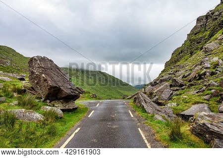The Top Of Ballaghbeama Gap In County Kerry, Ireland