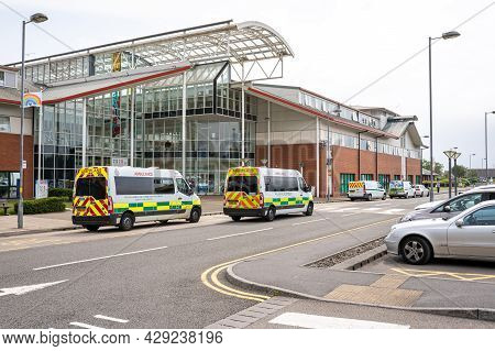 Port Talbot, Uk - July 4, 2021: Neath Port Talbot Hospital, South Wales, Uk. It Is Managed By Swanse