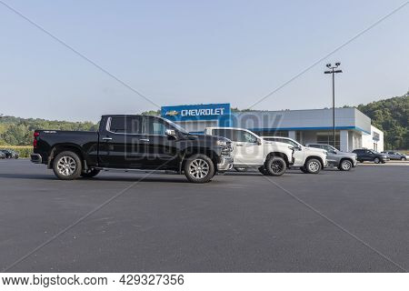 West Harrison - Circa August 2021: Chevrolet Silverado 1500 Display. Chevy Is A Division Of Gm And O