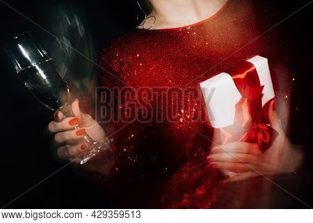 Party Toast Christmas Holiday New Year Celebration