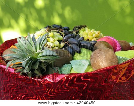 신선한 과일 바구니