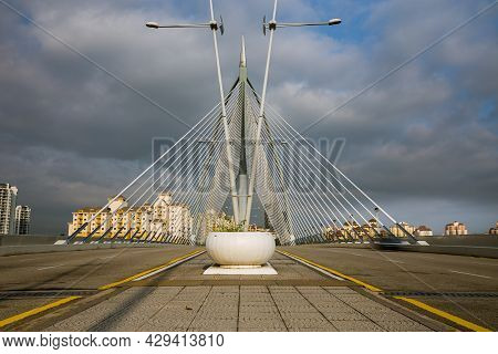 Putrajaya, Malaysia - December 01, 2020: Seri Wawasan Bridge. A Panorama View On One Of The Most Pop