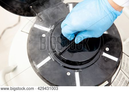 Liquid Nitrogen Cryogenic Tank At Life Sciences Laboratory