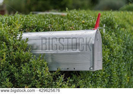 Metal Mailboxes For Mailings To The Home Address - Postman