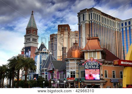 LAS VEGAS - DEC-27: LasVegas-Hotels und Kasinos 27. Dezember 2012 in Las Vegas. Nevada Kasino Rück