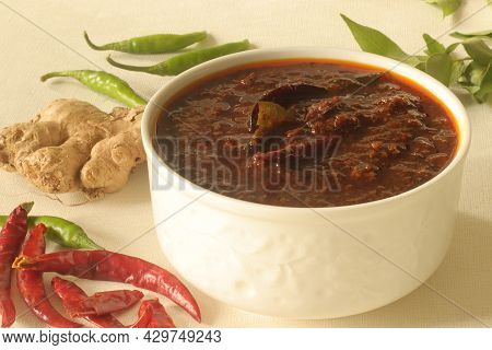 Ginger Curry Is A Dark Brown Sweet-sour And Spicy Keralite Curry Made Of Ginger, Tamarind, Green Chi