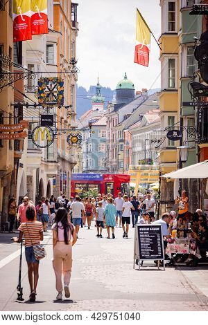 The Historic District Of Innsbruck With Beautiful Pedestrian Zone And Market Square - Innsbruck, Aus