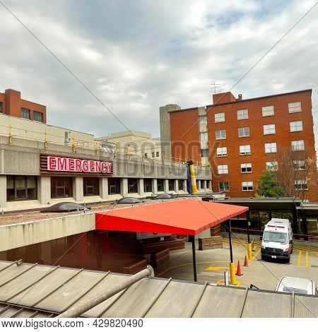 The Exterior Emergency Room Sign At Piedmont Hospital In Atlanta, Ga.