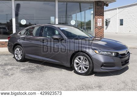 Kokomo - Circa August 2021: Honda Certified Used Vehicle Dealer. With Current Supply Issues, Honda I