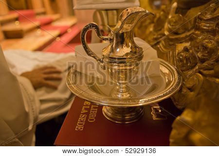 Ewer And Washstand-basin