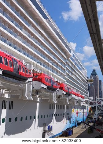 Norwegian Breakaway