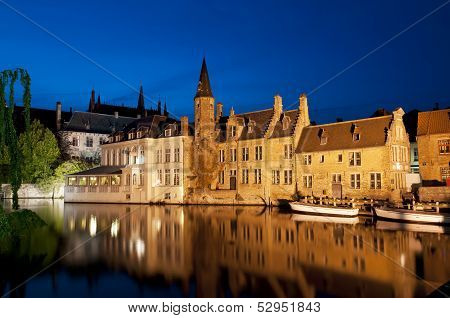 Rozenhoedkaai In Bruges, Belgium