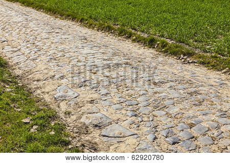 Cobblestone Road