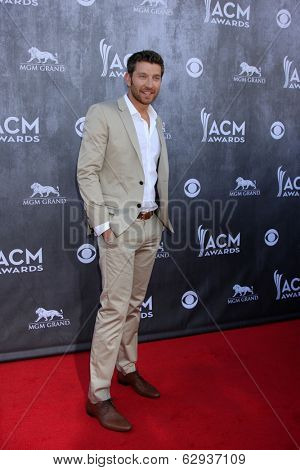 LAS VEGAS - APR 6:  Brett Eldredge at the 2014 Academy of Country Music Awards - Arrivals at MGM Grand Garden Arena on April 6, 2014 in Las Vegas, NV