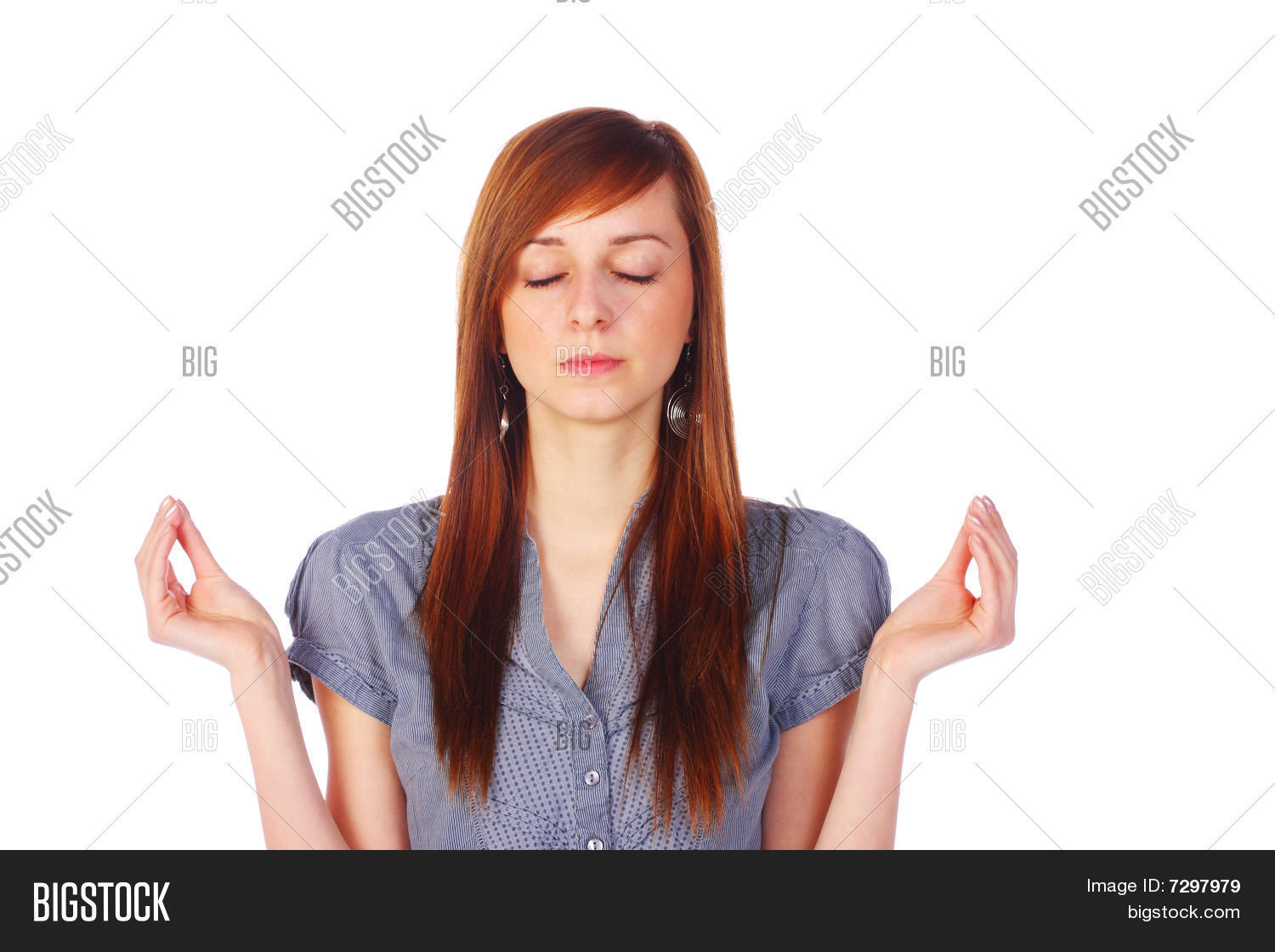 Девочка с пустым листом. Красивая удивленная девушка с бумажкой. Пустая девушка. Для девочек пустой. Учитель держит пустой лист.