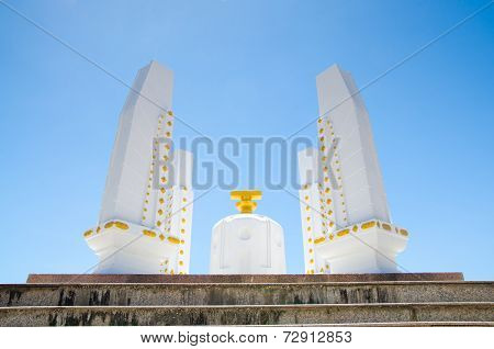 Constitution Monuments