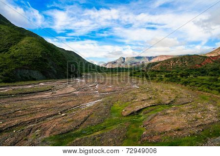 Dried up river
