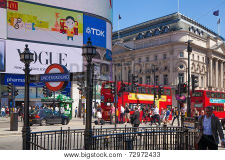 London, Piccadilly Circus.
