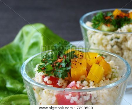 Arabian Tabouleh Schale mit Couscous Tabouleh Mit couscous