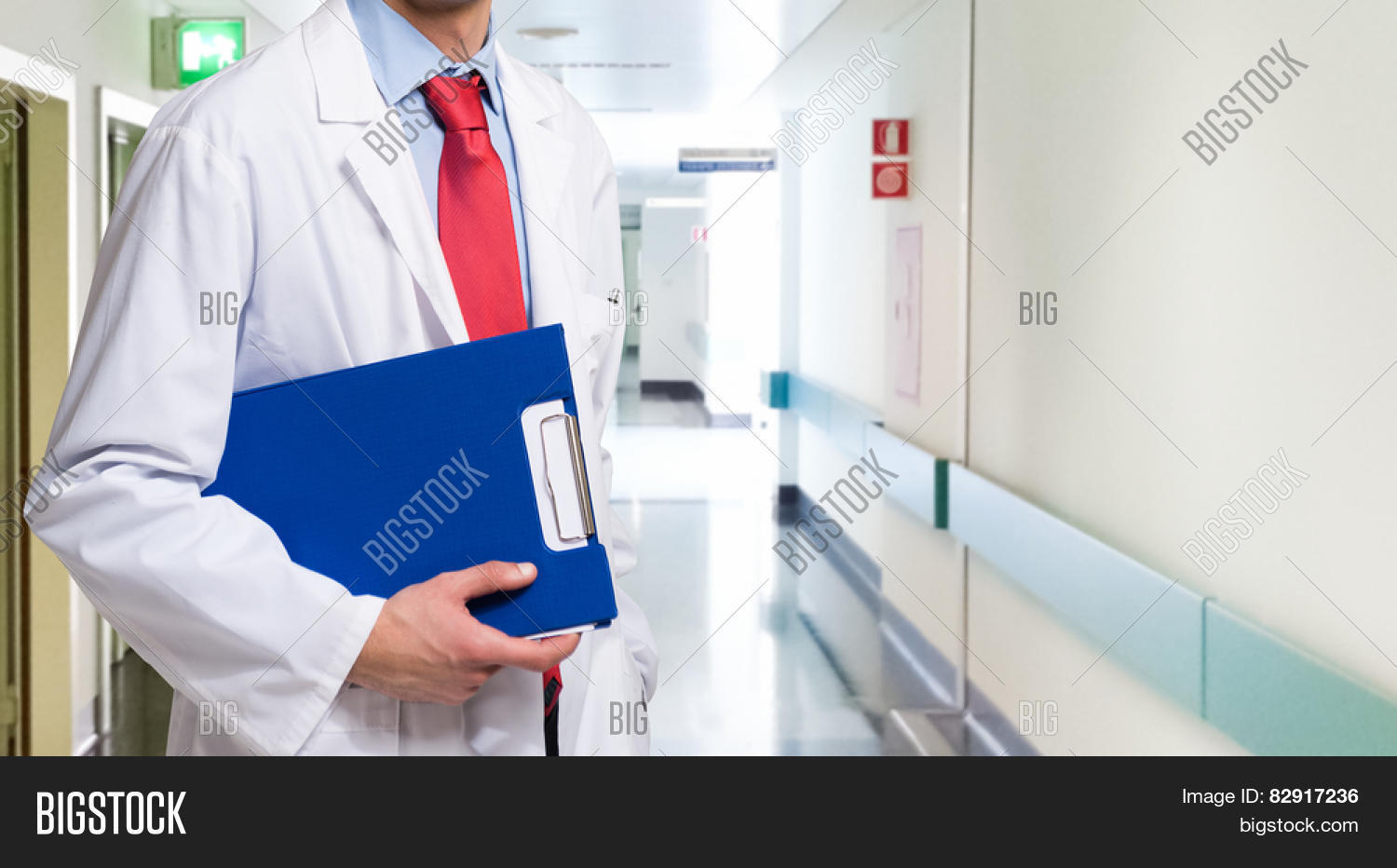 The detail doctor. Мед специальности. Private hospital. Does work in a hospital. Больной пациент в стационаре.