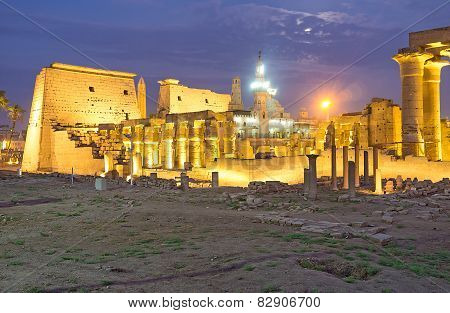 The Evening In Egypt