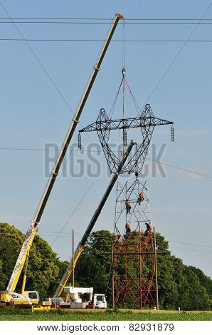 Electrical Top Changing With Two Cranes
