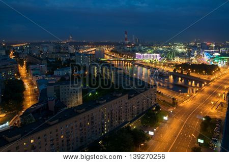 Bridge of Bogdan Khmelnitsky and Borodinsky bridge in Moscow, Russia at night