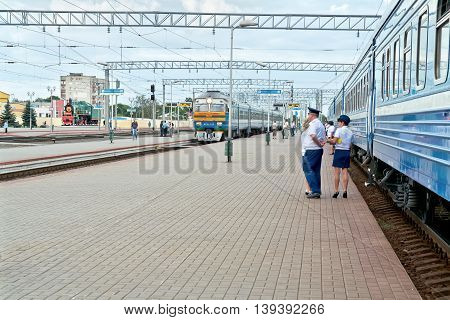ZHLOBIN REPUBLIC BELARUS - June 19.2016: Large regional station. Stop of train