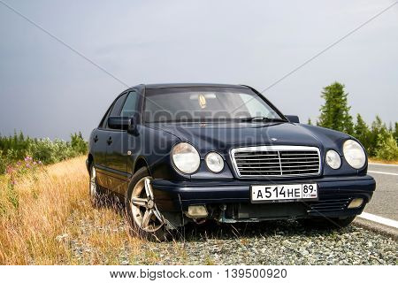 Mercedes-benz W210 E240