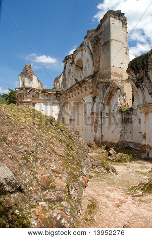 Ruinerna av La Recoleccion kyrka i Antigua Guatemala