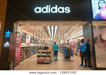 MACAO, CHINA - FEBRUARY 16, 2016: inside of Shoppes at Sands Cotai Centra. Shoppes at Sands Cotai Central is a large shopping mall in Macao