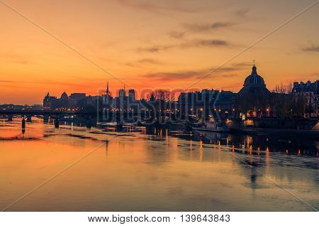 Paris, Frence: Seine river and Old Town of in the beautiful sunrise