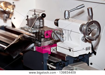 Conventional Precision Lathe machine with servo drive - easy to operate, more reliable, more precise, for higher loads and reduced maintenance