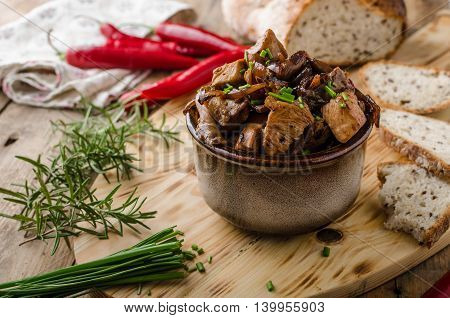 Teriyaki Chicken With Bread