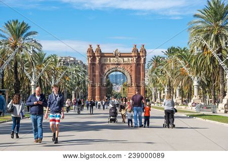 Barcelona, Spain - October 22, 2015: The Arc De Triomf  Is A Triumphal Arch In The City Of Barcelona
