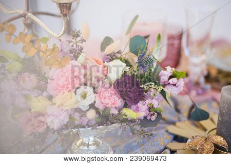 Beautiful European Wedding Table Decoration And Candles With Vintage Style