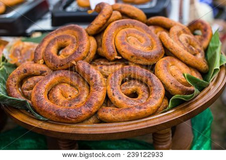Sai Aua (notrhern Thai Spicy Sausage)