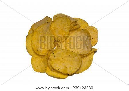 Oval Potato Chips Sprinkled Seasoning Lined With A Circle On A White Background