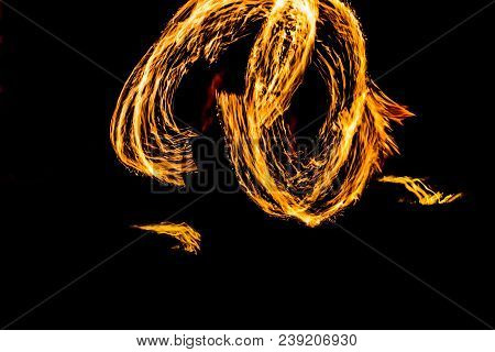 Fire Dancers Swing Fire Dancing Show Fire Show Dance Man Juggling With Fire