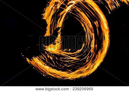 Fire Dancers Swing Fire Dancing Show Fire Show Dance Man Juggling With Fire