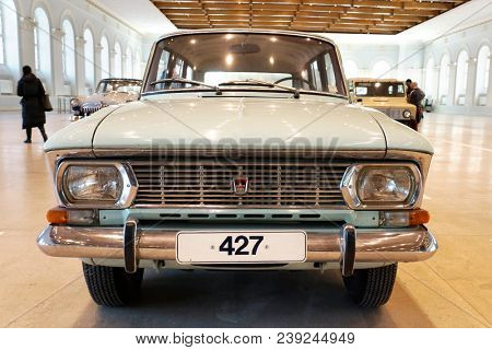 The car Moskvich-427. Moscow, Russia - 23 May, 2013. Exhibition of retro cars in Moscow.