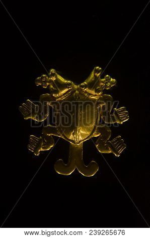 Handcrafted Piece In Gold Made By Ancient Artisans Of Costa Rica
