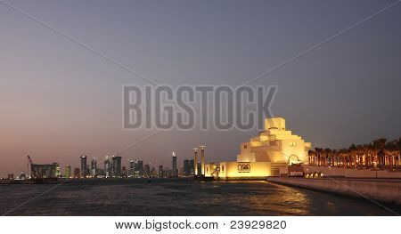 Doha Museum om natten